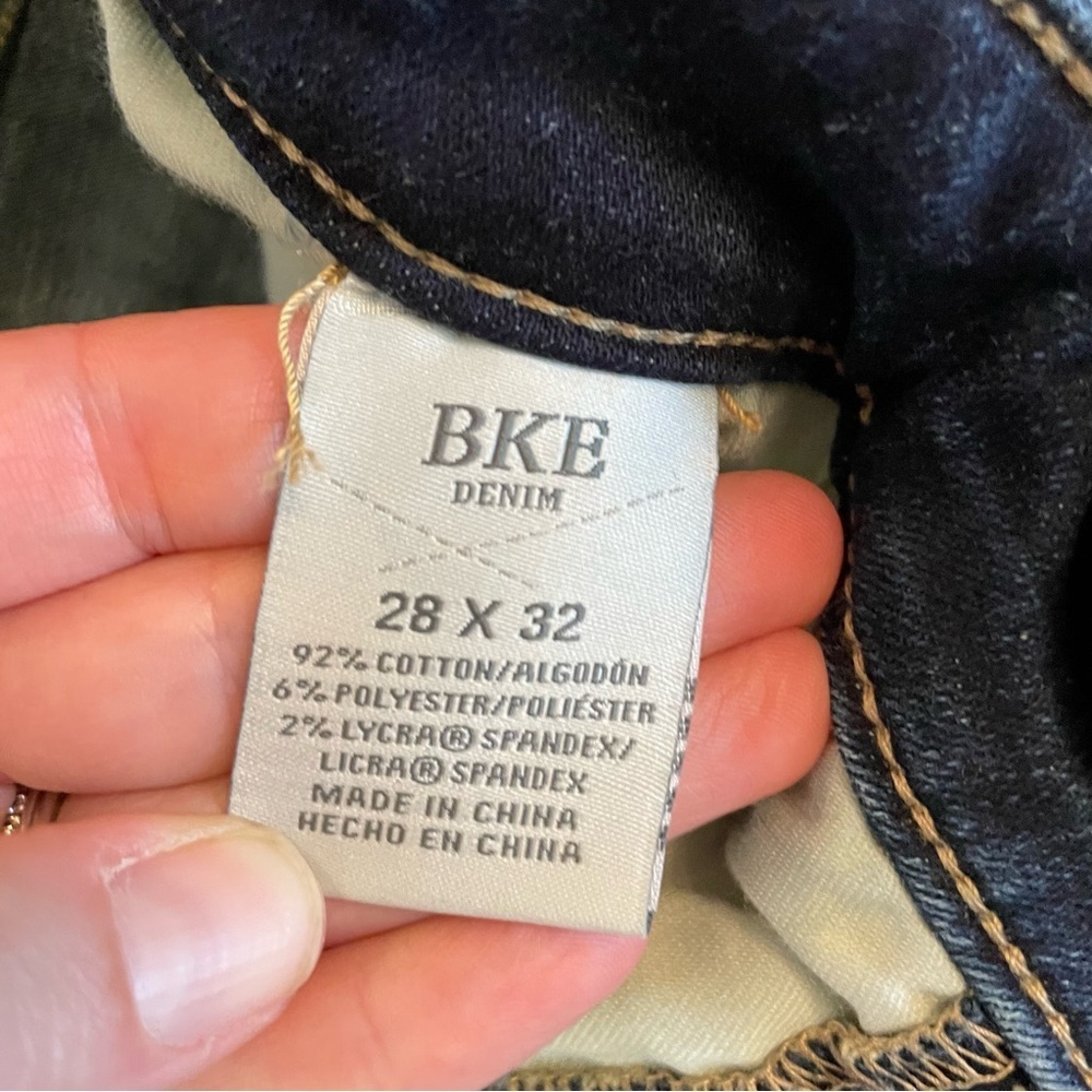 BKE Women’s Blue Payton Mid Rise Boot Cut Jeans Size 28 x 32 - Picture 5 of 15